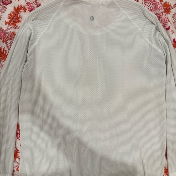 Lululemon White long sleeve Swiftly Tech - Picture 2 of 2